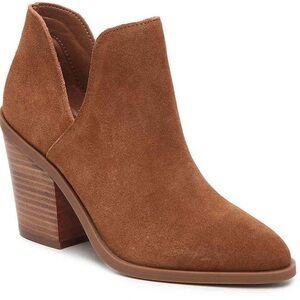 Steve Madden Aker Suede Ankle Booties Block Heel Cognac Tan Brown Side Slit
